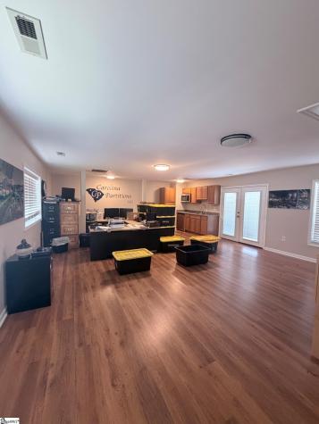 16 Rutledge Avenue Greenville SC 29617