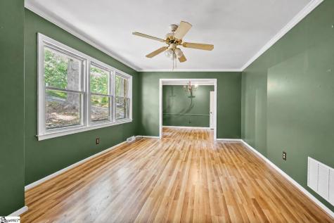 23 Weehawken Circle Taylors SC 29687