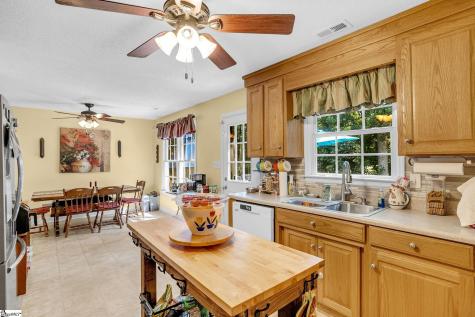 145 Austin Place Drive Boiling Springs SC 29319