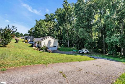 145 Austin Place Drive Boiling Springs SC 29319