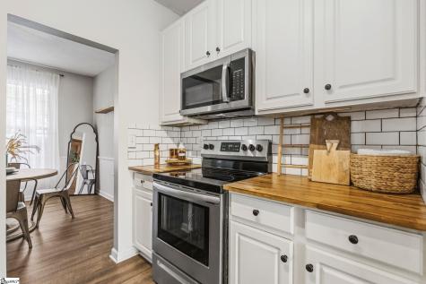216 Edenberry Way Easley SC 29642