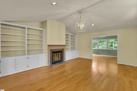 321 Mockingbird Hill Greenville SC 29605