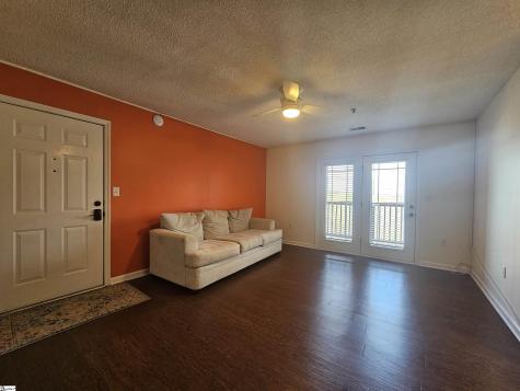 1023 Harts Cove Way Seneca SC 29678