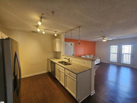 1023 Harts Cove Way Seneca SC 29678
