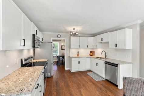 708 Pineapple Pointe Greenville SC 29607