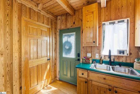 1 Kitty Hawk Lane Six Mile SC 29682