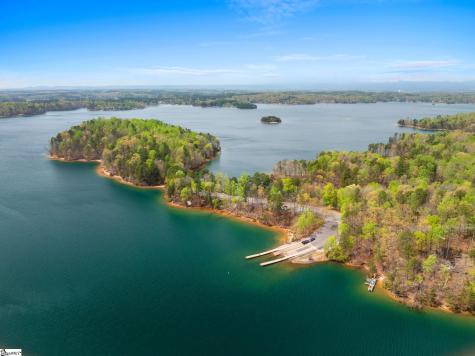 1 Kitty Hawk Lane Six Mile SC 29682