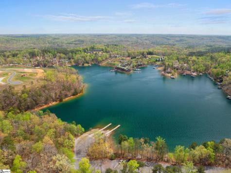 1 Kitty Hawk Lane Six Mile SC 29682