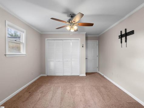 104 Emerald Pointe Drive Seneca SC 29672