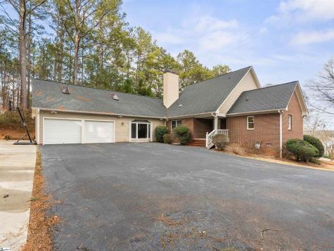 104 Emerald Pointe Drive Seneca SC 29672