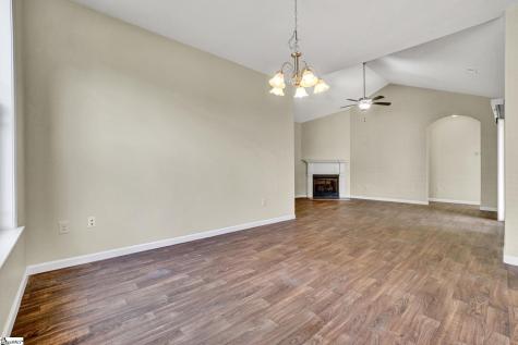 324 S Stonegate Drive Seneca SC 29678