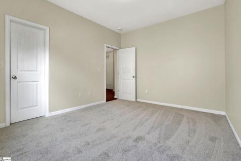 324 S Stonegate Drive Seneca SC 29678