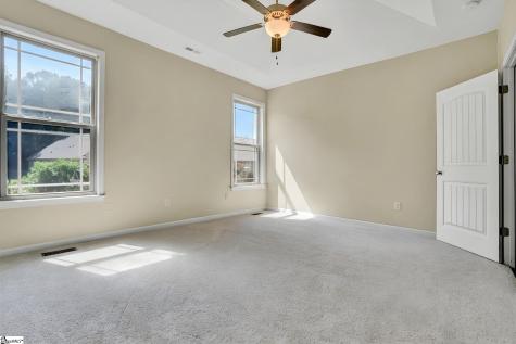 324 S Stonegate Drive Seneca SC 29678