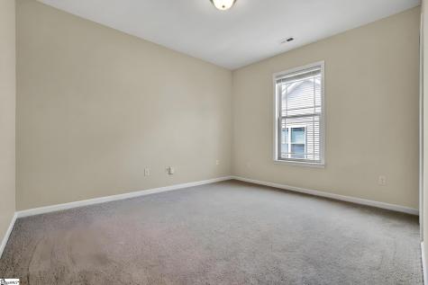 324 S Stonegate Drive Seneca SC 29678