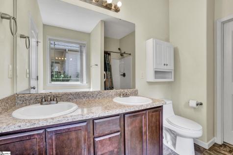 324 S Stonegate Drive Seneca SC 29678