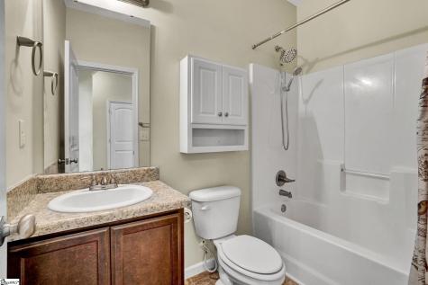 324 S Stonegate Drive Seneca SC 29678