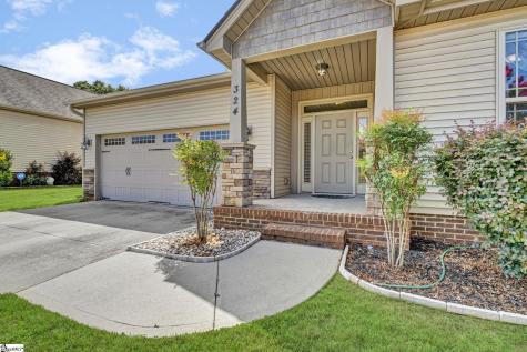 324 S Stonegate Drive Seneca SC 29678