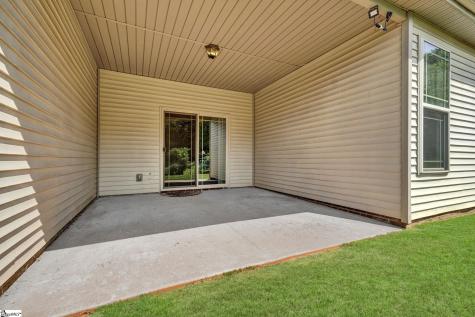 324 S Stonegate Drive Seneca SC 29678