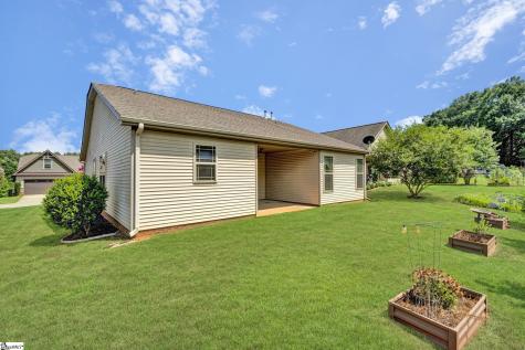 324 S Stonegate Drive Seneca SC 29678
