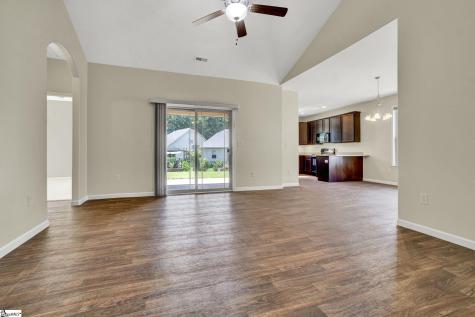 324 S Stonegate Drive Seneca SC 29678