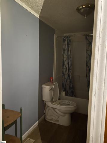 409 Easley Bridge Road Greenville SC 29611