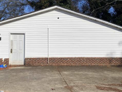 409 Easley Bridge Road Greenville SC 29611