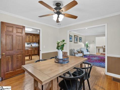 219 Oakwood Court Greenville SC 29607