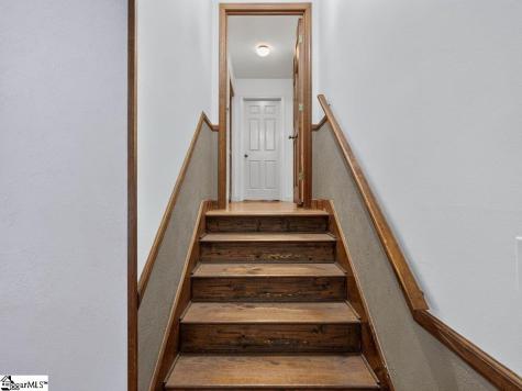 219 Oakwood Court Greenville SC 29607