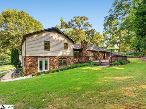 219 Oakwood Court Greenville SC 29607