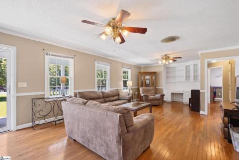 206 Cox Ridge Court Travelers Rest SC 29690