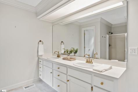 302 Golf View Lane Greenville SC 29609