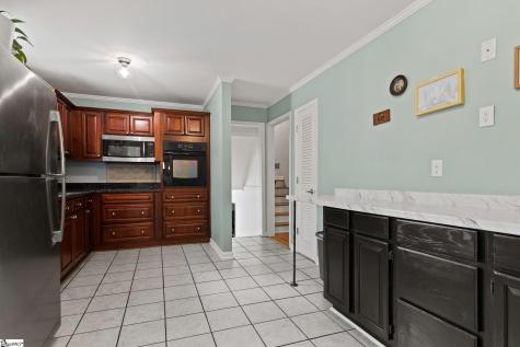 113 Abingdon Way Greenville SC 29615