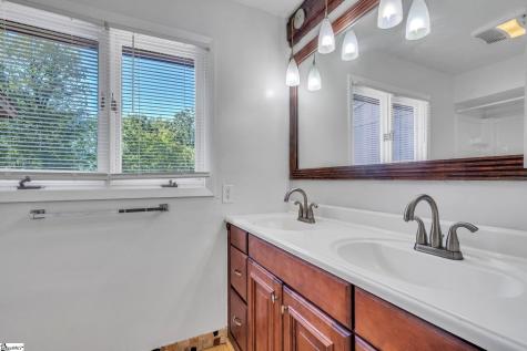 149 Ingleoak Lane Greenville SC 29615
