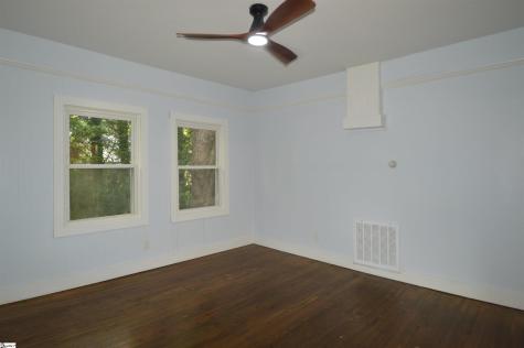 30 Porter Street Tryon NC 28782