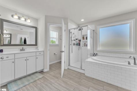 400 N Oak Crest Drive Belton SC 29627