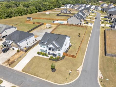 400 N Oak Crest Drive Belton SC 29627