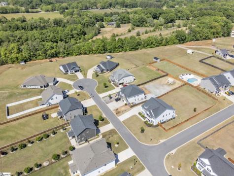400 N Oak Crest Drive Belton SC 29627