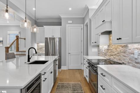 3 Gambrell Drive Greenville SC 29615