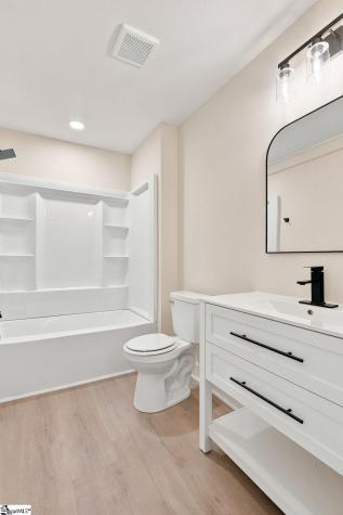 110 Ninth Street Greenville SC 29611