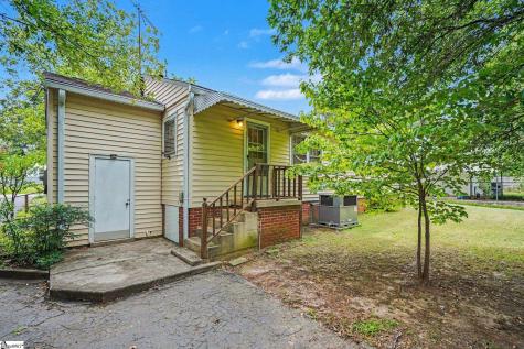 8 Bent Twig Drive Greenville SC 29605