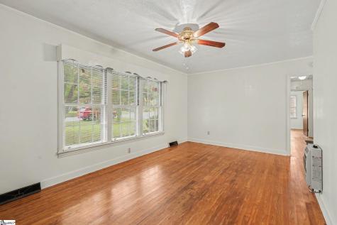 8 Bent Twig Drive Greenville SC 29605