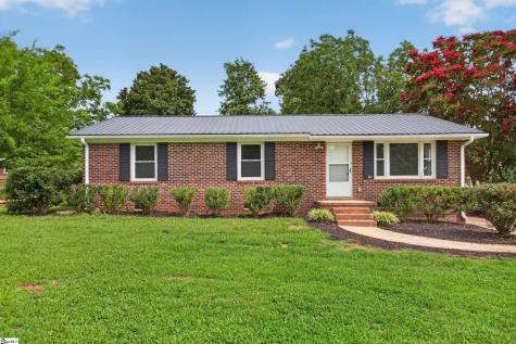 13 Prestbury Drive Greenville SC 29605