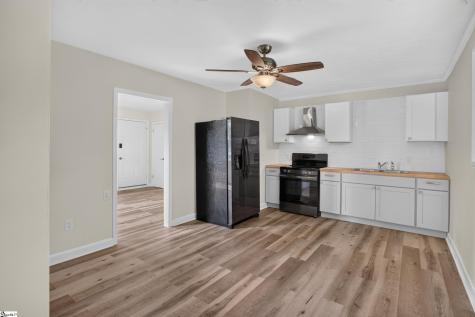 13 Prestbury Drive Greenville SC 29605
