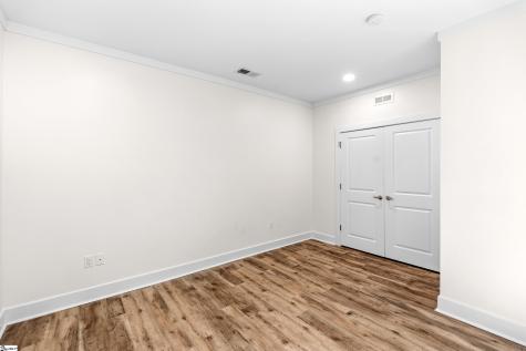 98 E Mcbee Avenue Greenville SC 29601