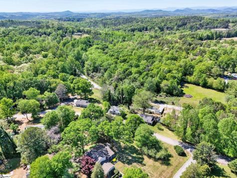 309 Pineview Drive Pickens SC 29671