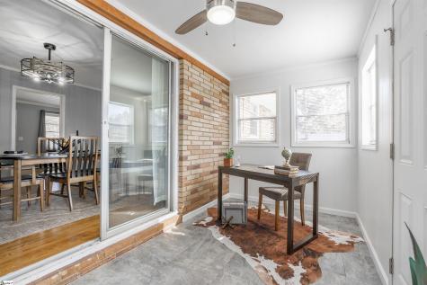 806 South B Street Easley SC 29640