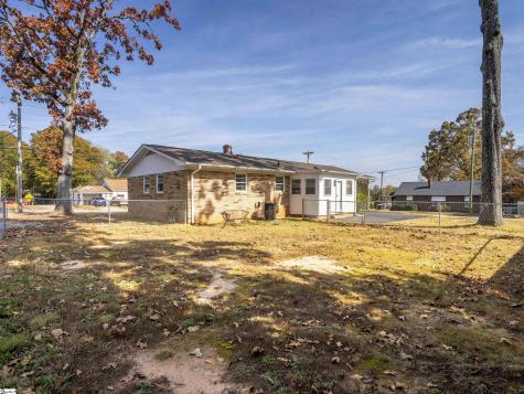 806 South B Street Easley SC 29640