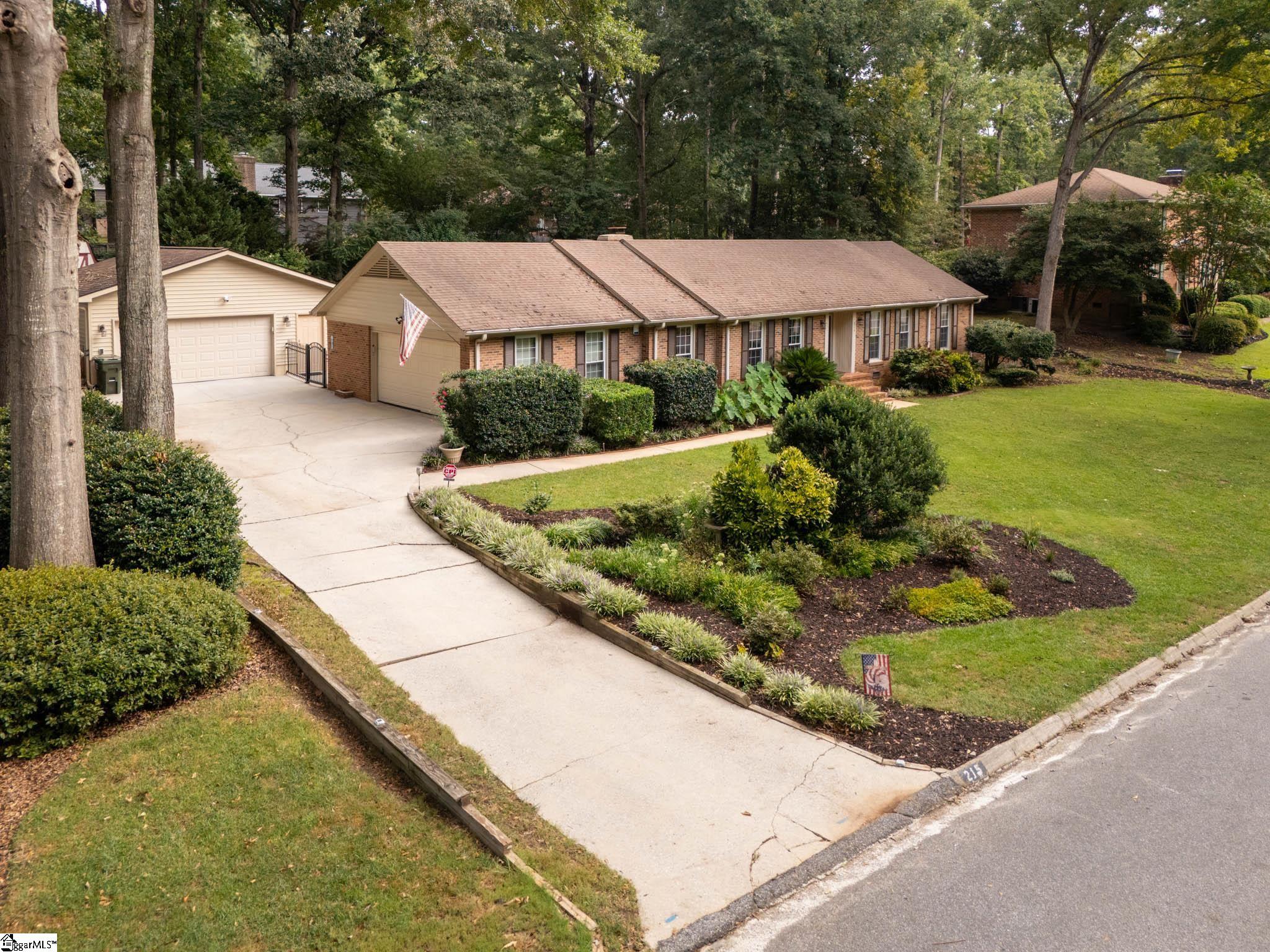 215 Cannon Circle Greenville SC 29607