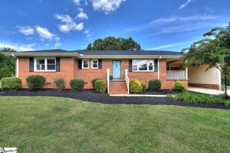 301 Bannister Street Easley SC 29640