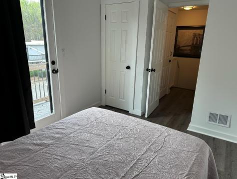 3706 E North Street Greenville SC 29615